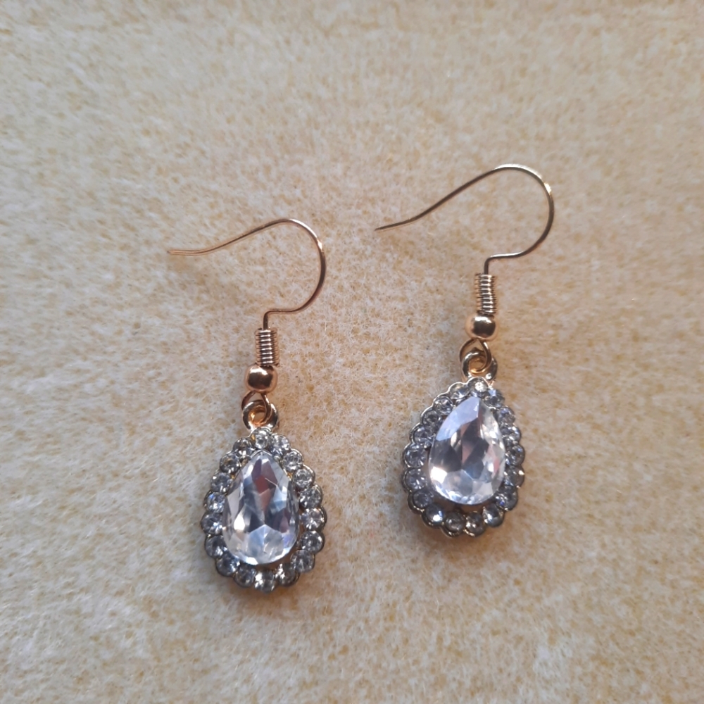Rhinestone Teardrop Earrings